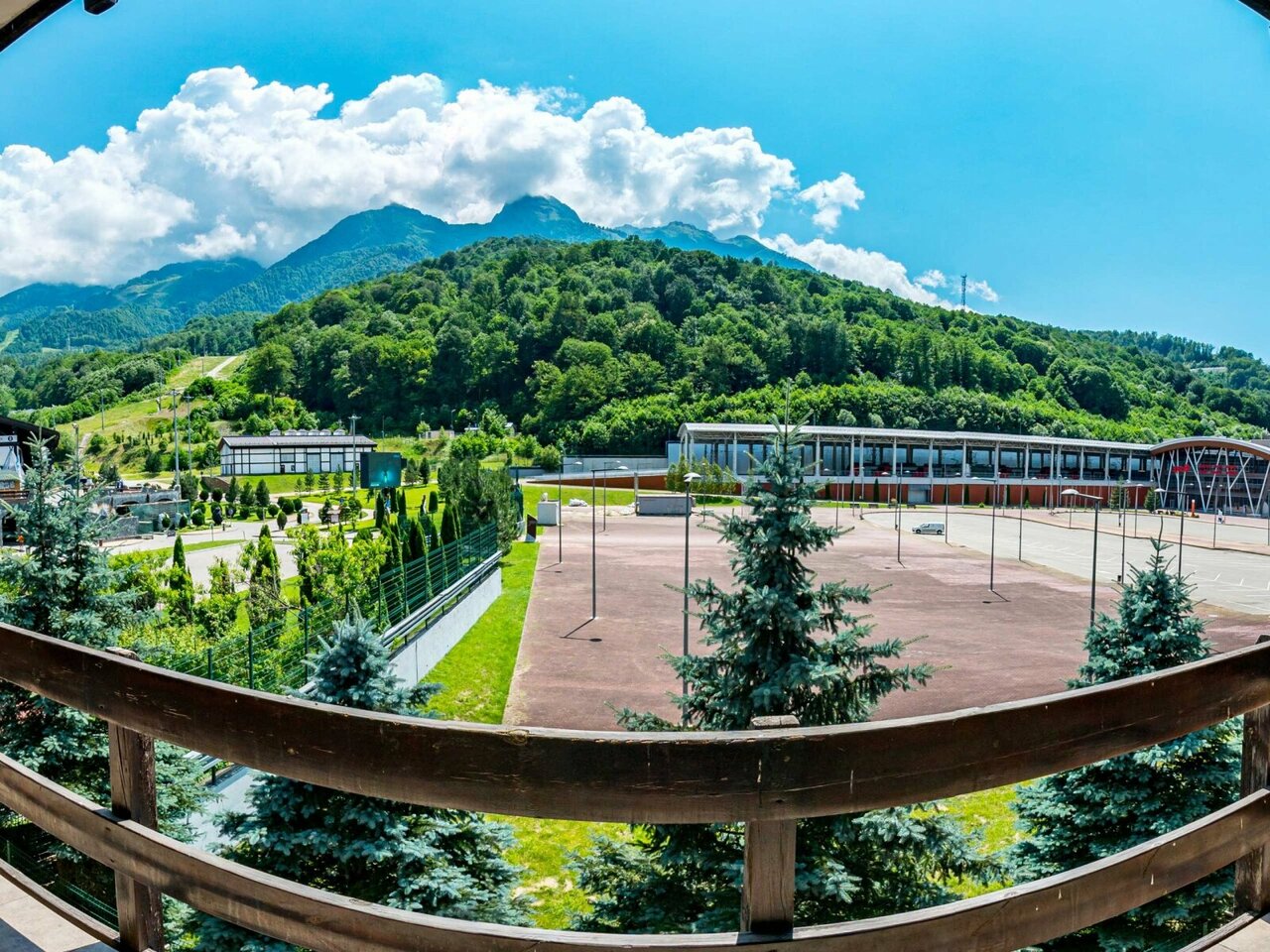 Гостиница Гала Плаза Красная Поляна
